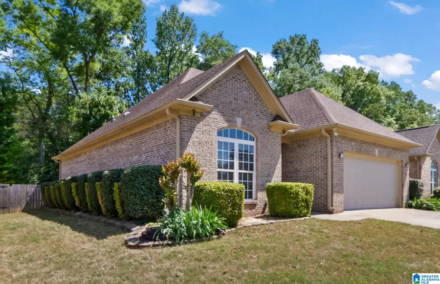 4542 RIVERBIRCH CIRCLE, Bessemer, AL 35022 - #3