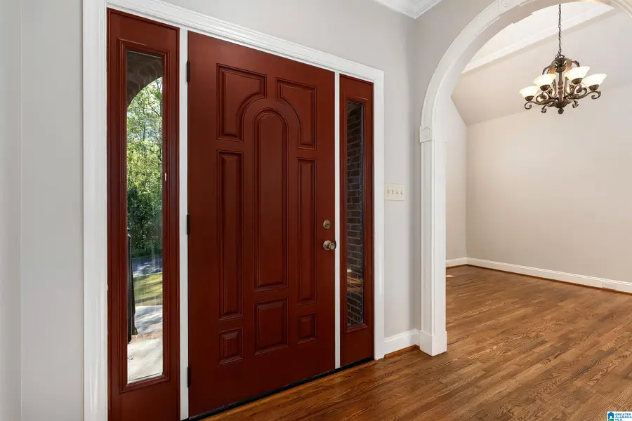 7520 SURREY LANE, Trussville, AL 35173 - #2