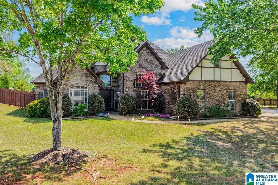 121 TANGLEWOOD DRIVE, Alabaster, AL 35007 - #3