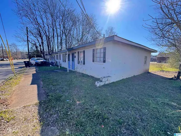 1623 18TH STREET, Birmingham, AL 35218