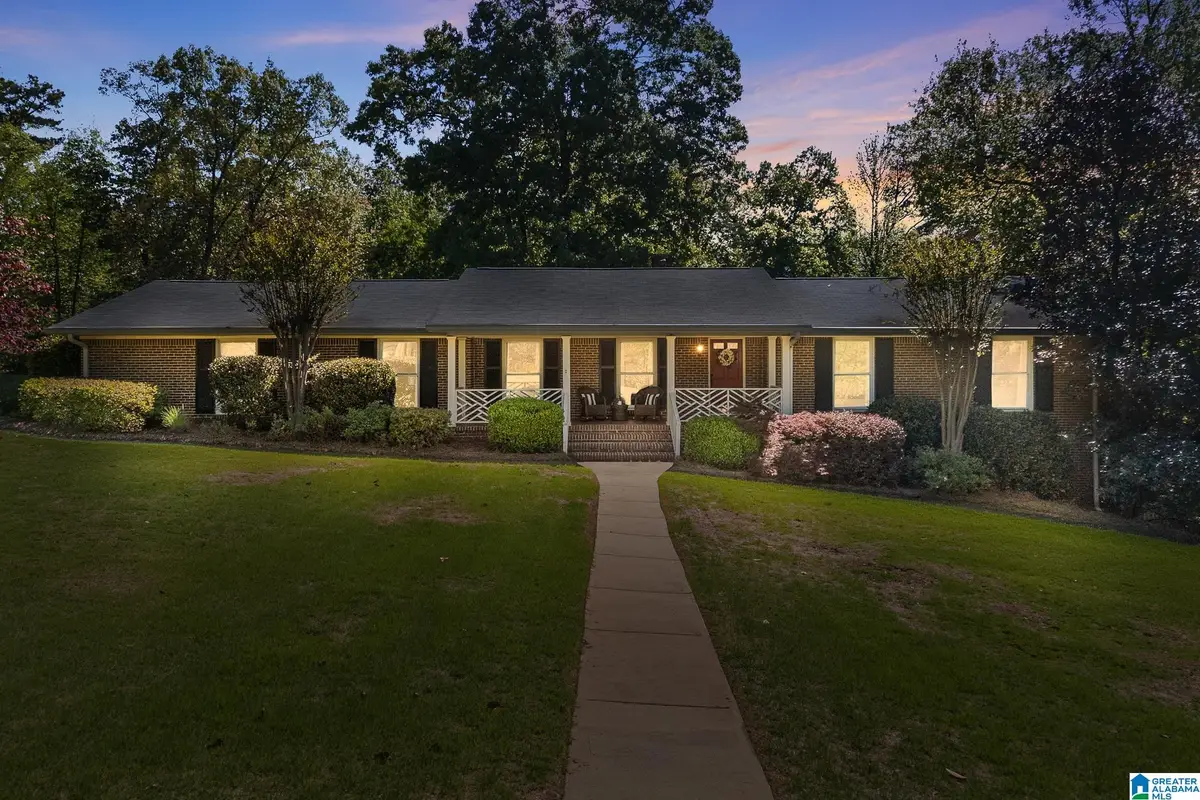 2809 VESTAVIA FOREST PLACE, Vestavia Hills, AL 35216 - #1