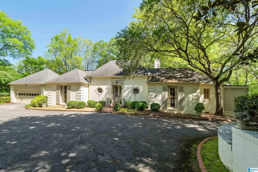 3238 COUNTRY CLUB ROAD, Mountain Brook, AL 35213 - #2