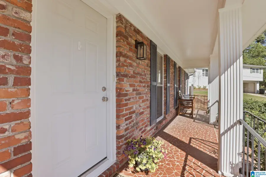 608 BIENVILLE CIRCLE, Birmingham, AL 35213 - #3