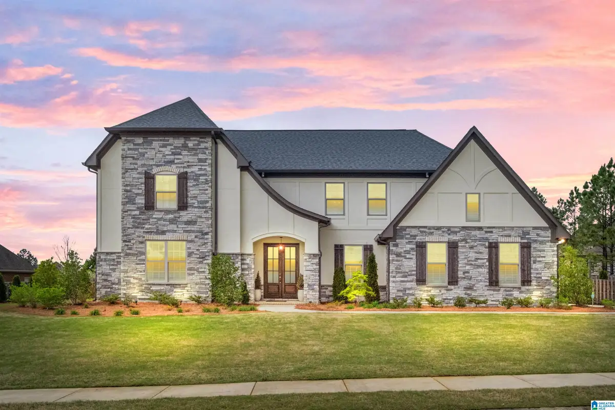 910 VESTLAKE COVE DRIVE, Vestavia Hills, AL 35242 - #1