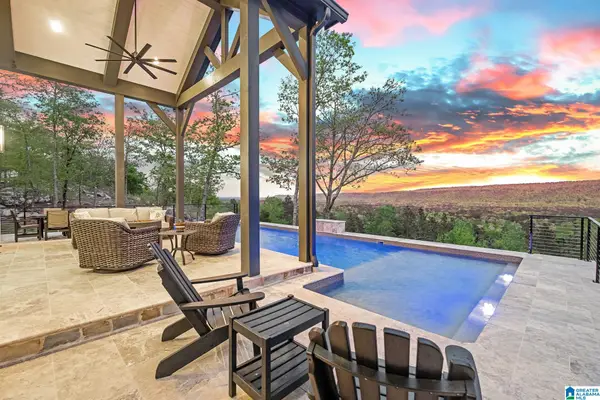 3153 SPRINGSTONE TRAIL, Leeds, AL 35094