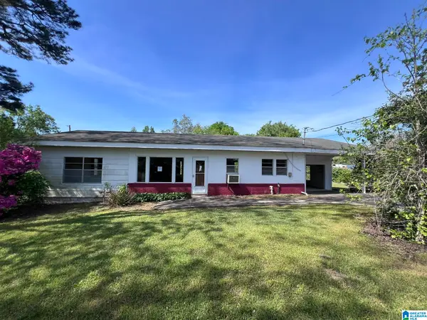 705 ELLISON AVENUE, Clanton, AL 35045