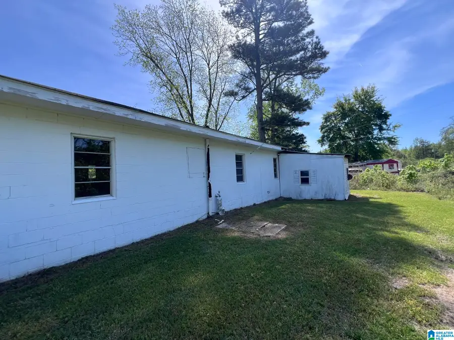 705 ELLISON AVENUE, Clanton, AL 35045 - #3