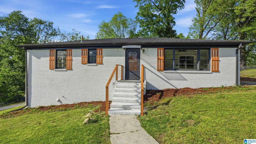 512 26TH AVENUE NW, Birmingham, AL 35215 - #3