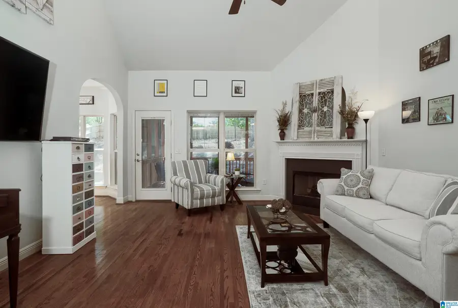 525 LIME CREEK COVE, Chelsea, AL 35043 - #3