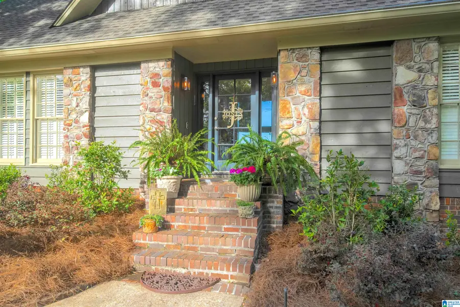 1508 VERDURE CIRCLE, Hoover, AL 35226 - #2