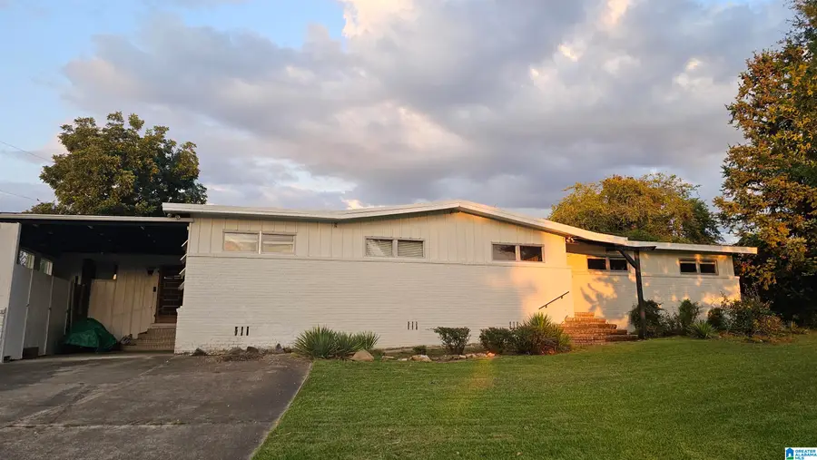 3024 DOLLY RIDGE DRIVE, Vestavia Hills, AL 35243 - #2