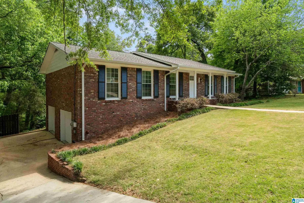 4617 TECUMSEH LANE, Pelham, AL 35124 - #1