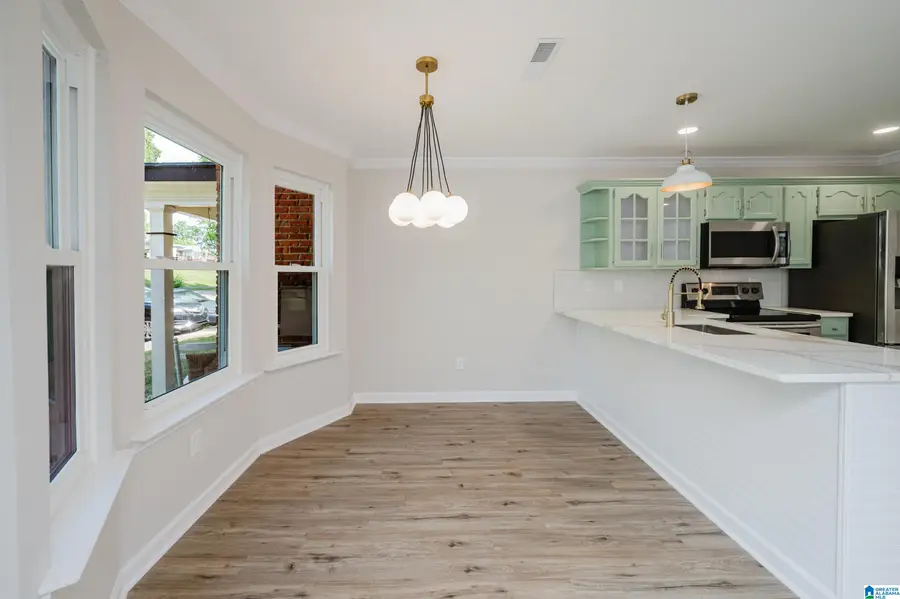 811 1ST STREET, Pleasant Grove, AL 35127 - #3