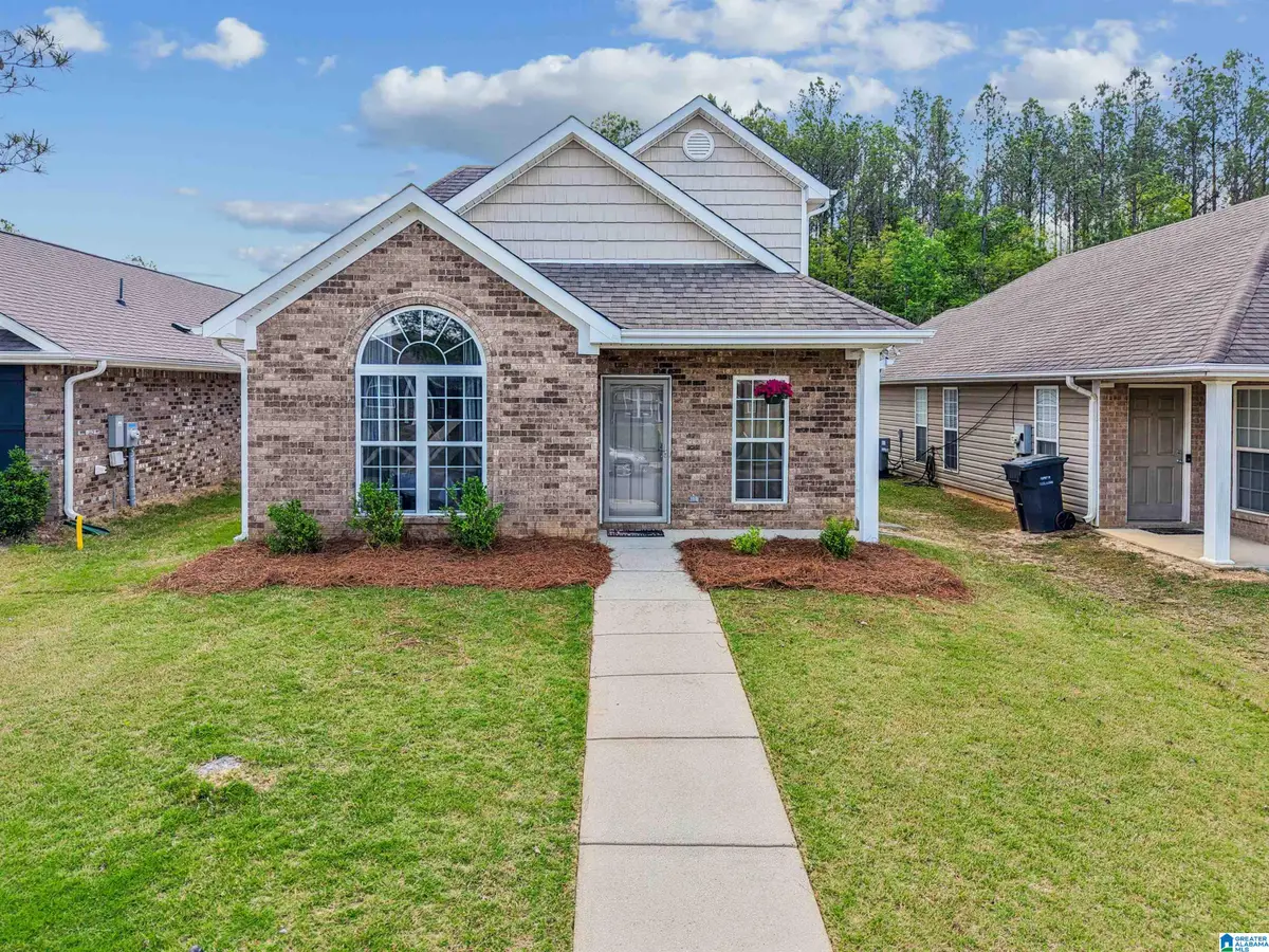 1290 VILLAGE TRAIL, Calera, AL 35040 - #1