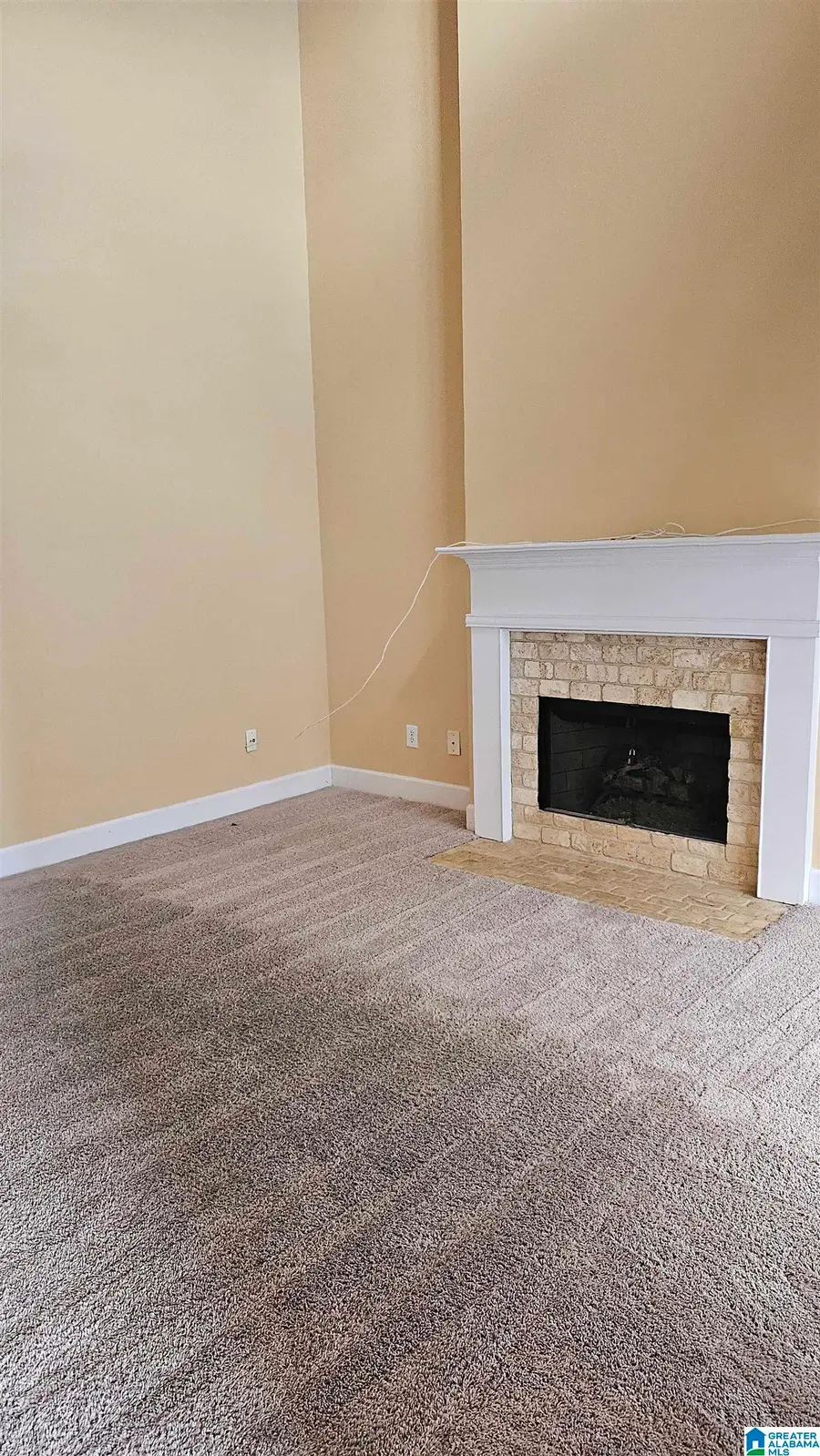 128 STONECREEK PLACE, Calera, AL 35040 - #2