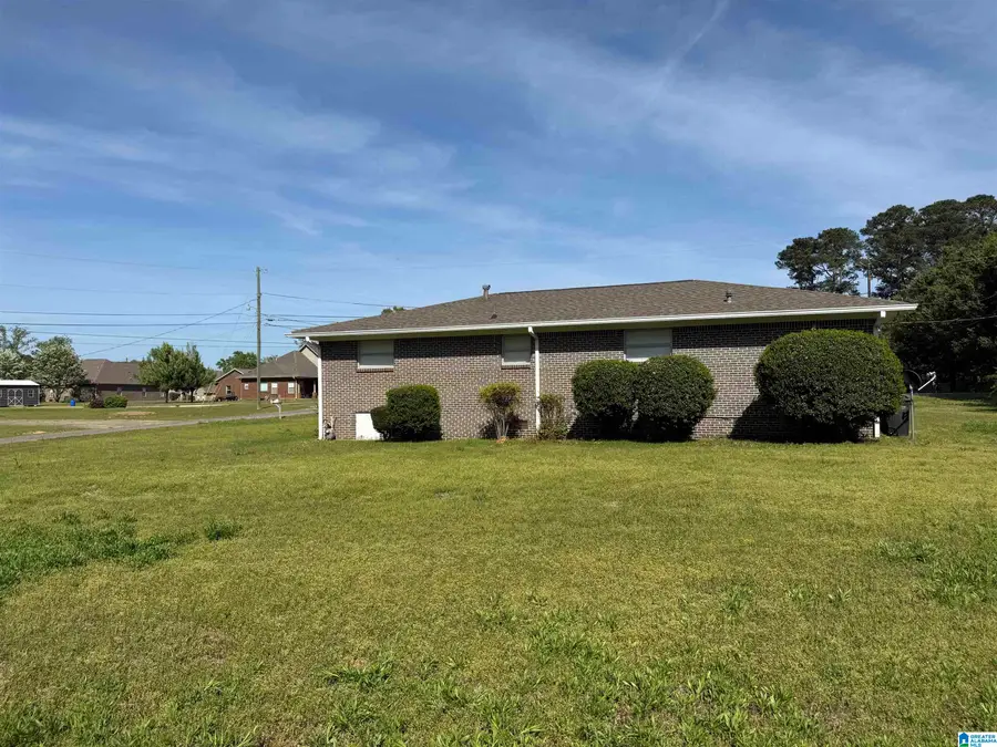 6049 GWIN CIRCLE, Bessemer, AL 35023 - #3