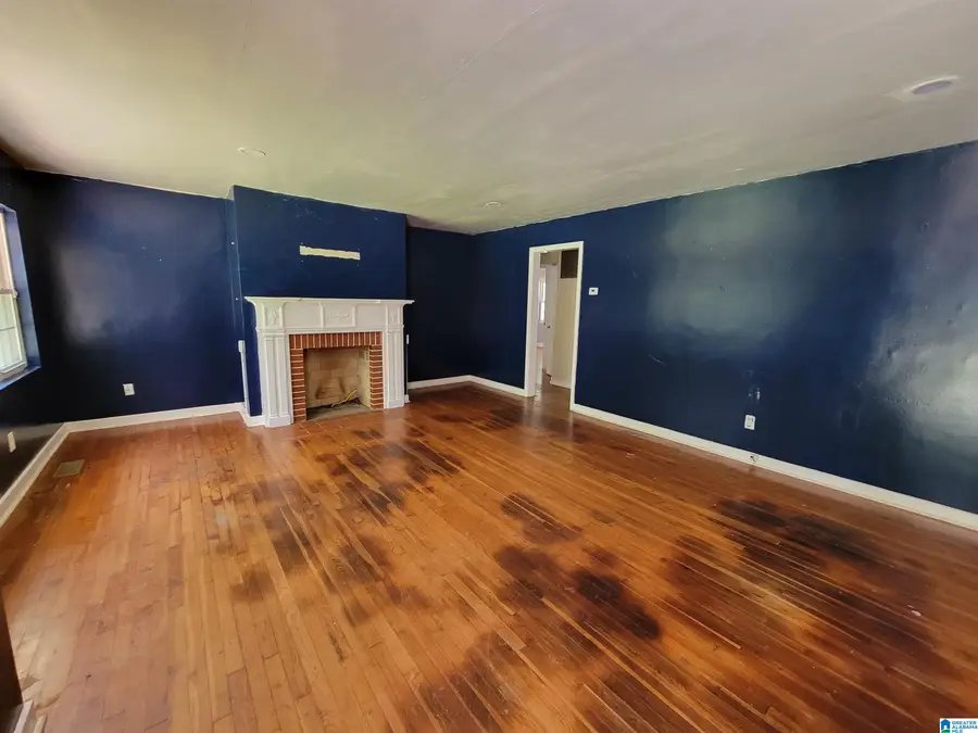 1400 LLOYD ROAD, Sylacauga, AL 35150 - #3