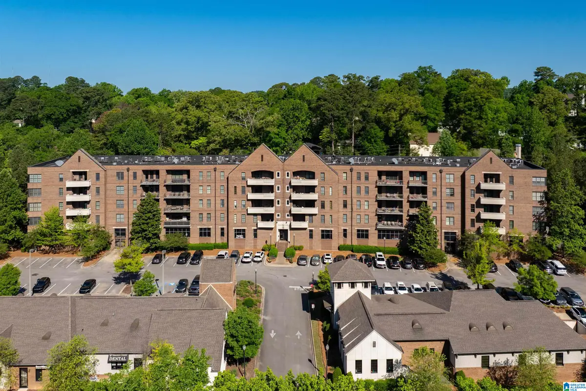 1040 BROADWAY PARK, Homewood, AL 35209 - #1