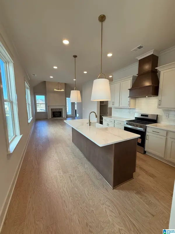 337 HUNTLEY RIDGE BEND, Pelham, AL 35124