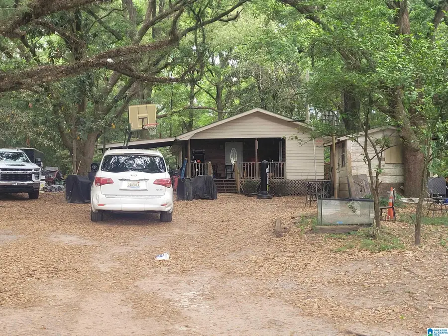 1482 S UNIVERSITY BOULEVARD, Mobile, AL 36609 - #3