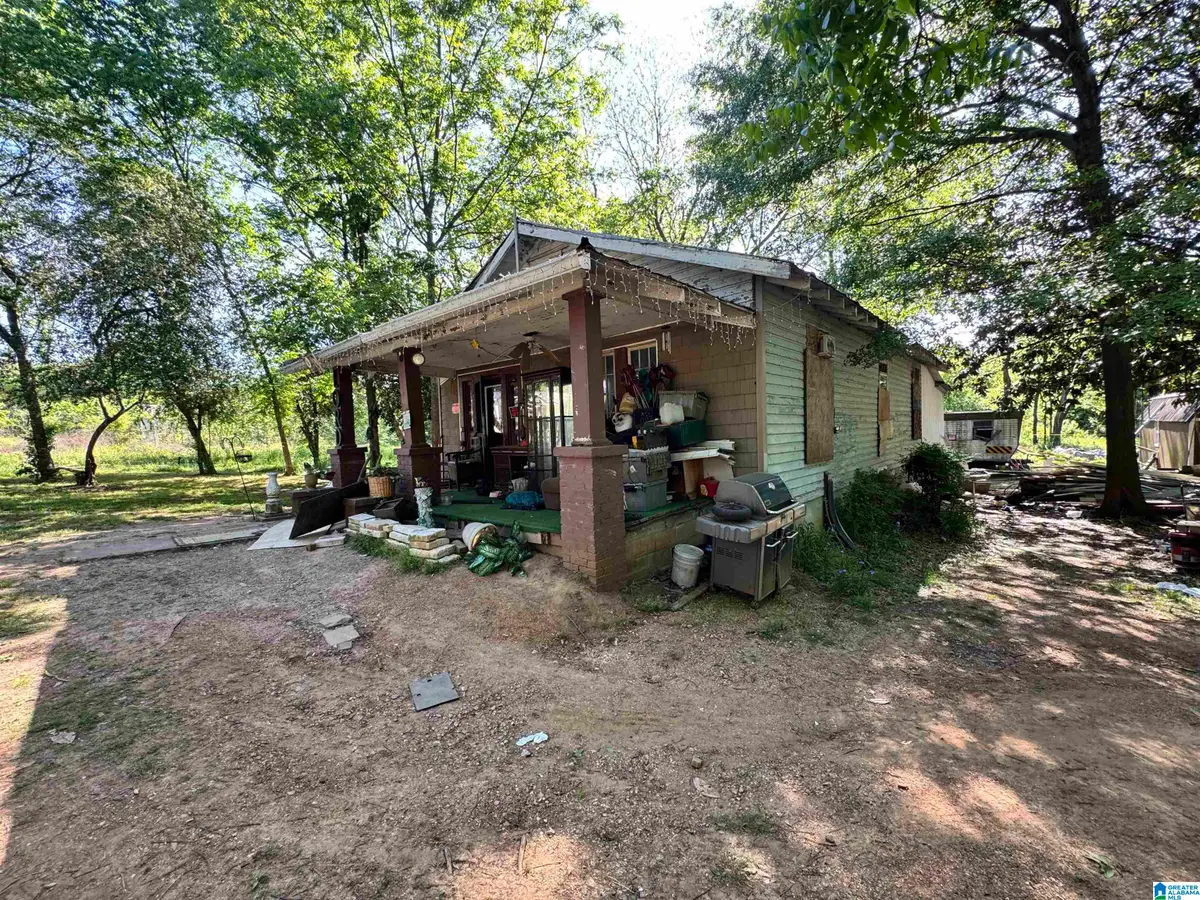 1131 13TH AVENUE N, Bessemer, AL 35020 - #1