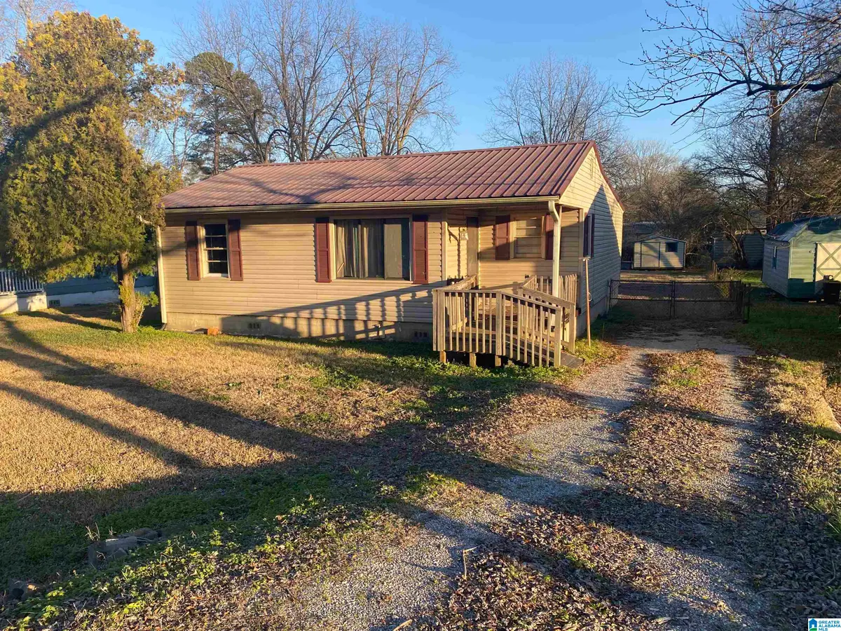 2113 27TH AVENUE N, Hueytown, AL 35023 - #1