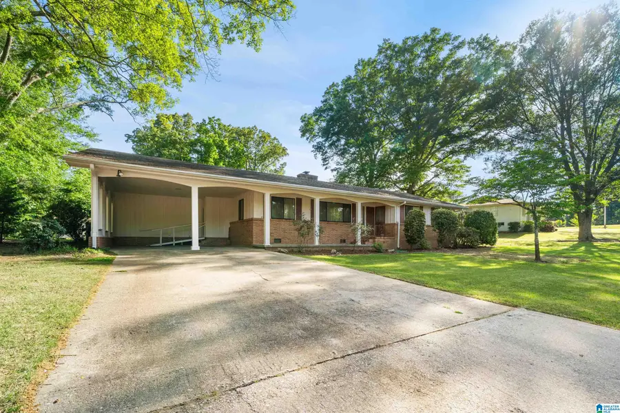 822 S MONTEZ DRIVE, Bessemer, AL 35022 - #3