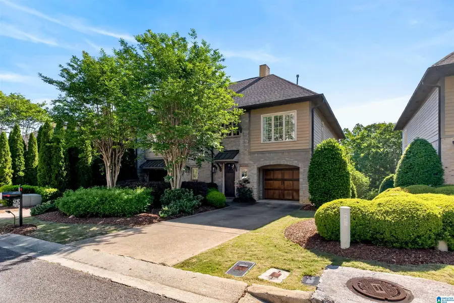 2092 EAGLE RIDGE DRIVE, Birmingham, AL 35242 - #2