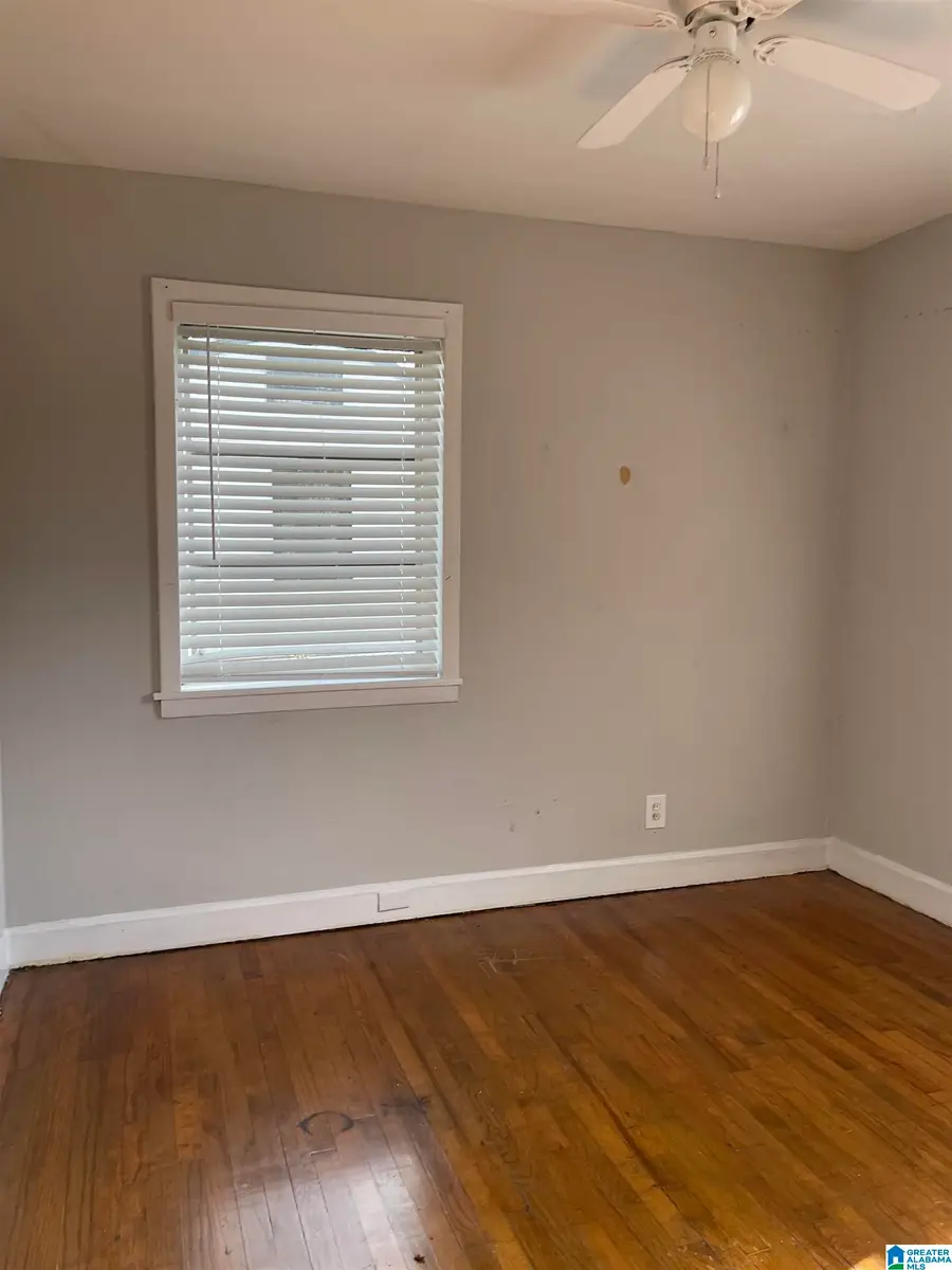 220 21ST STREET SW, Birmingham, AL 35211 - #2