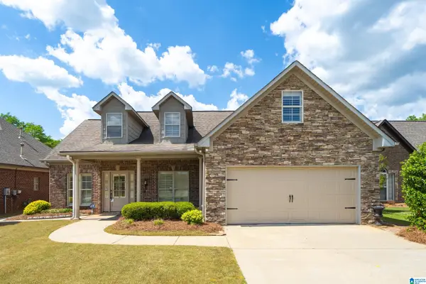 1000 LEGACY COVE S, Springville, AL 35146