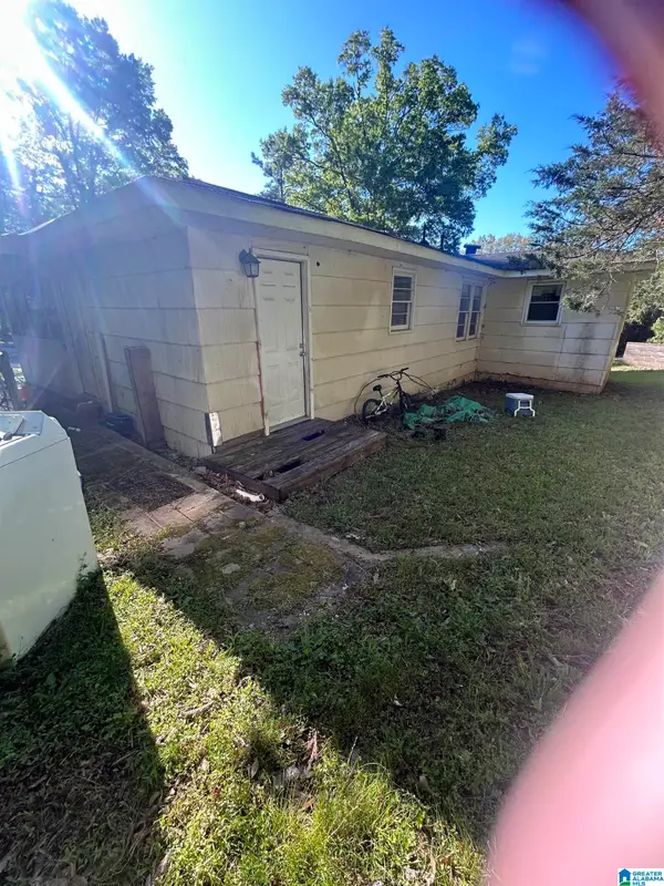 1224 LYNN ACRES DRIVE, Birmingham, AL 35215