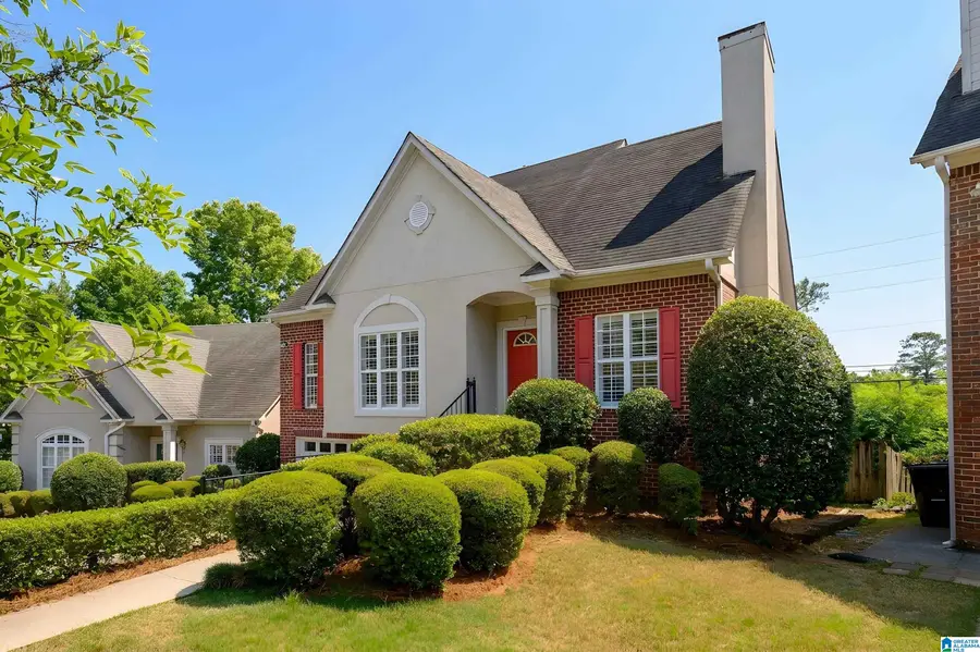 3049 ENGLISH OAKS CIRCLE, Vestavia Hills, AL 35226 - #3