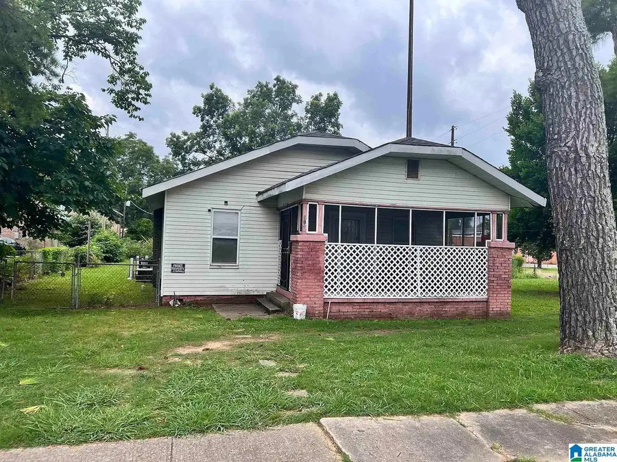 915 38TH STREET, Birmingham, AL 35218 - #2