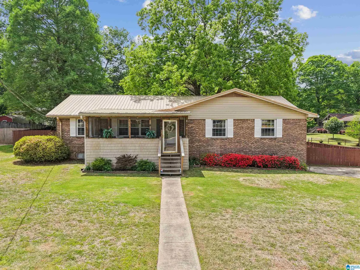 6766 SUNNY DELL DRIVE, Bessemer, AL 35023 - #1