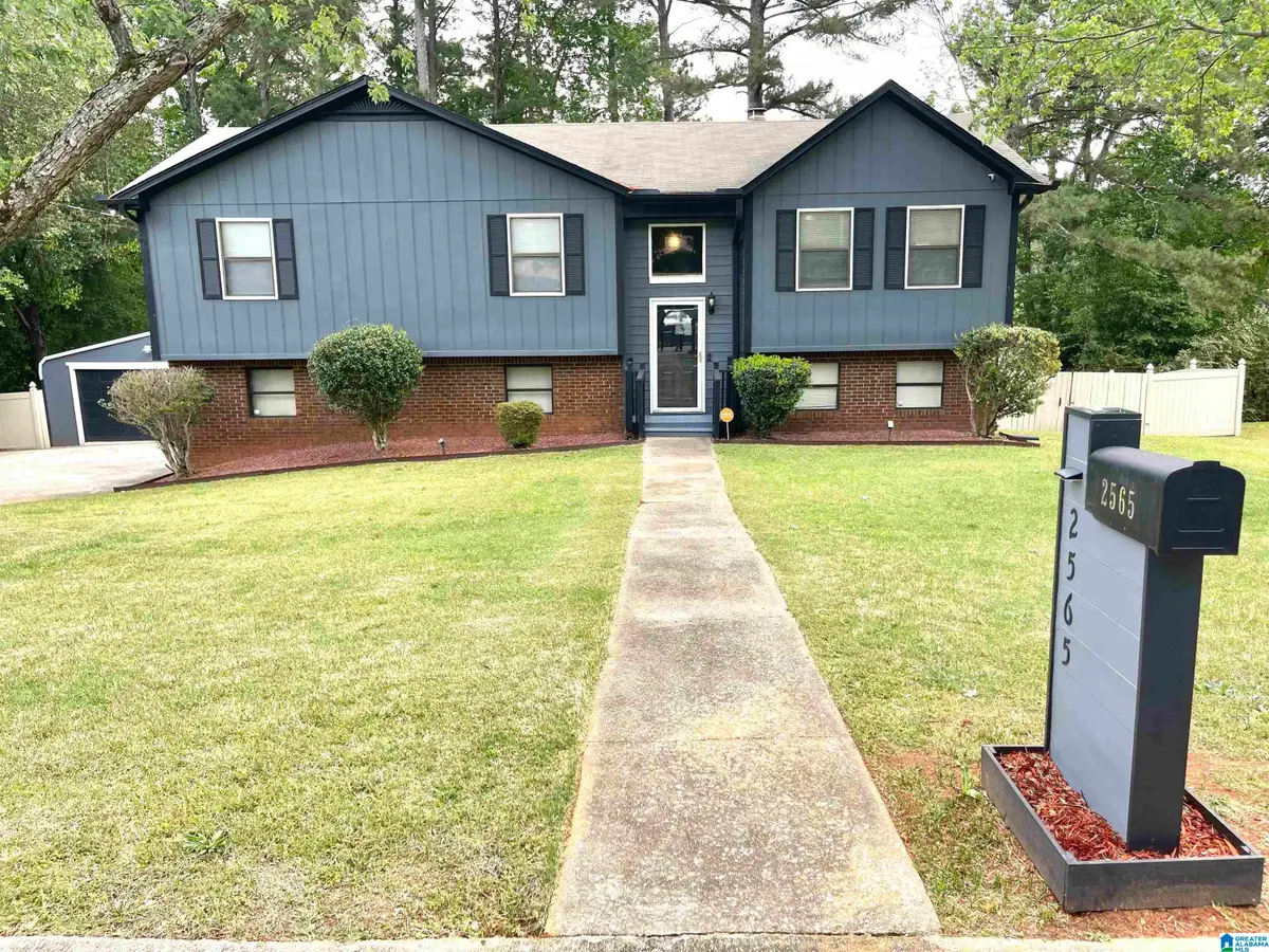 2565 REDWOOD LANE, Pinson, AL 35126 - #1