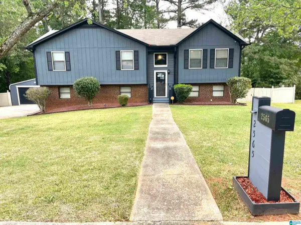 2565 REDWOOD LANE, Pinson, AL 35126