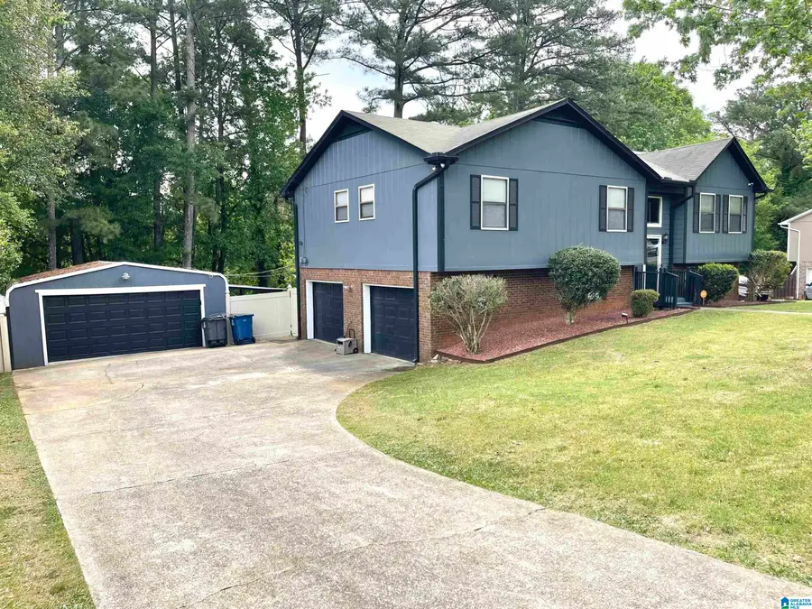 2565 REDWOOD LANE, Pinson, AL 35126 - #2