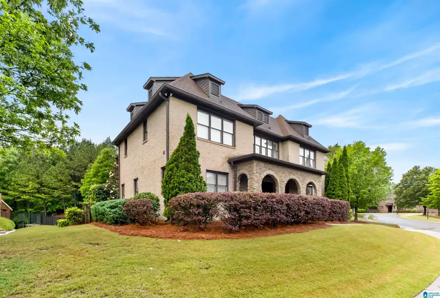795 HAMPDEN PLACE CIRCLE, Vestavia Hills, AL 35242 - #2