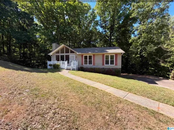 1500 SHADY OAK CIRCLE, Birmingham, AL 35235