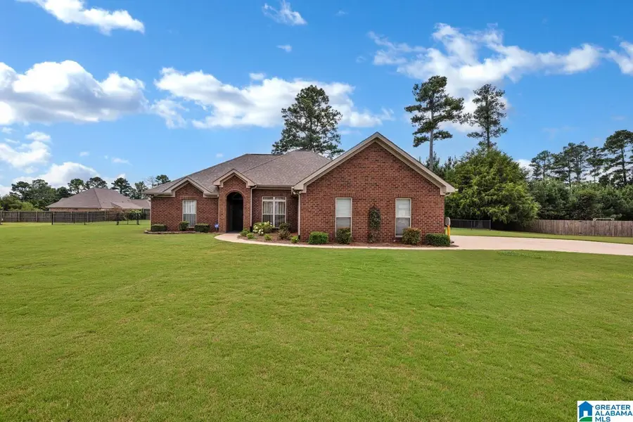 27 COUNTY ROAD 1062, Clanton, AL 35045 - #2