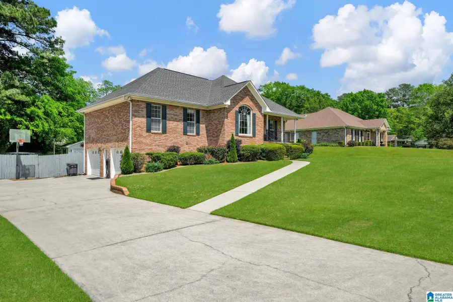 208 PATRICK LANE, Gardendale, AL 35071 - #3