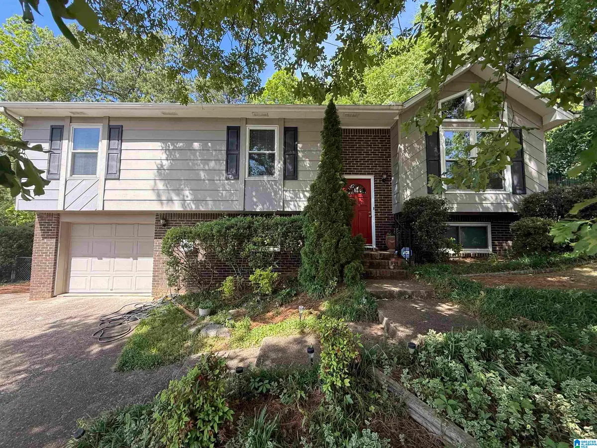 6750 RIDGEWOOD DRIVE, Pinson, AL 35126 - #1