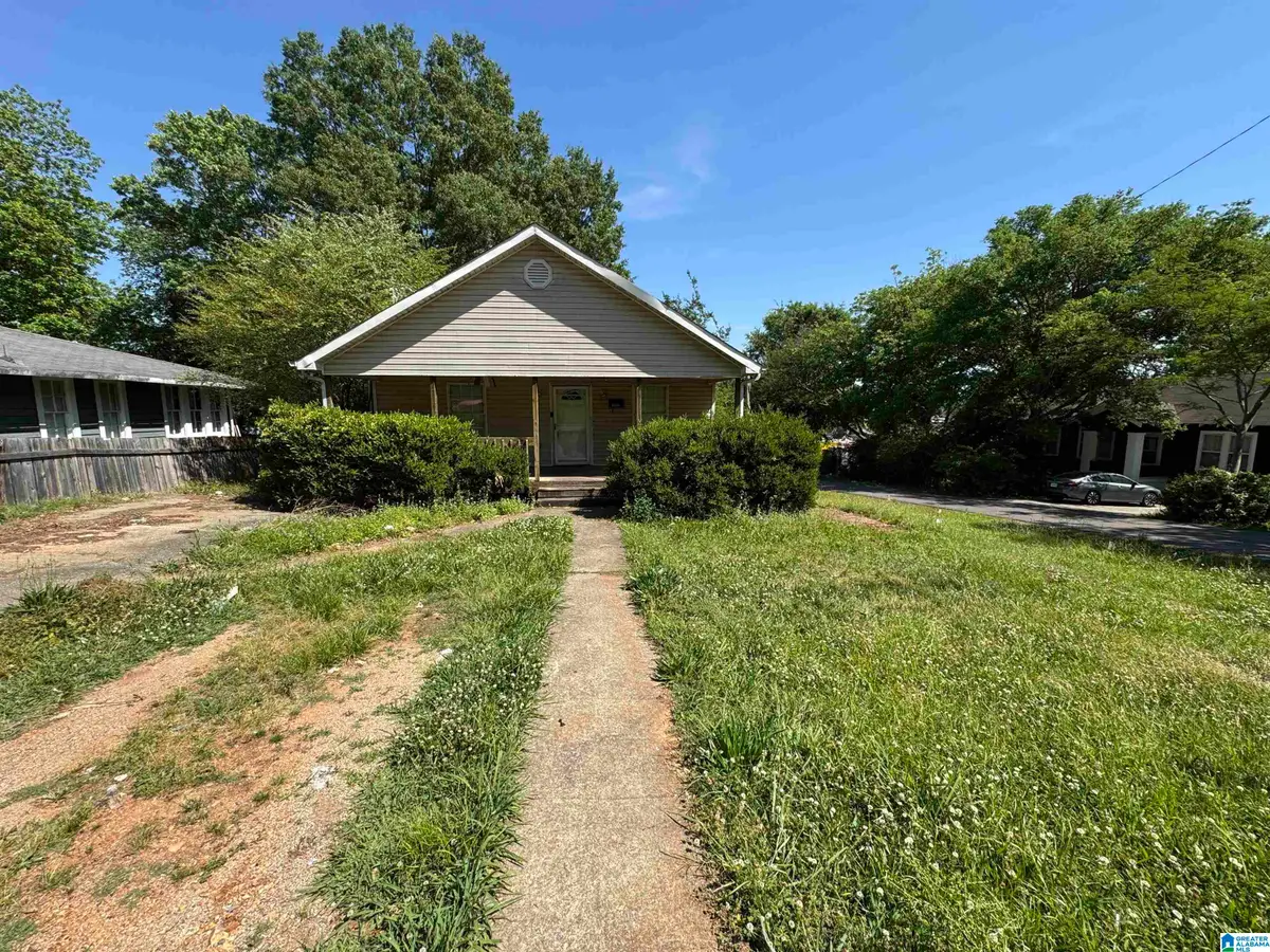 1003 10TH AVENUE N, Bessemer, AL 35020 - #1