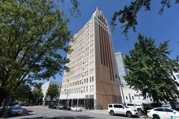 2008 3RD AVENUE N, Birmingham, AL 35203