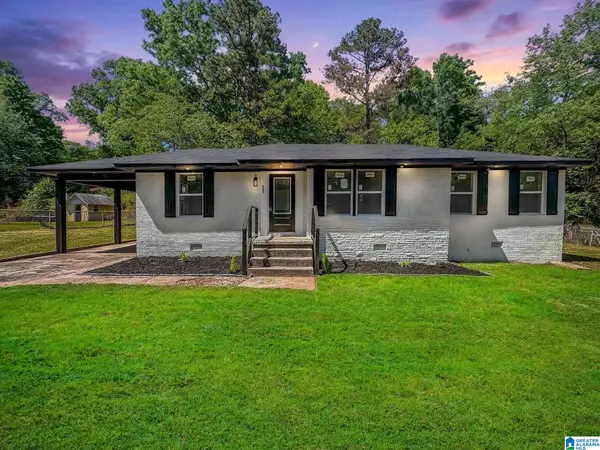 605 PARKER BOULEVARD, Weaver, AL 36277