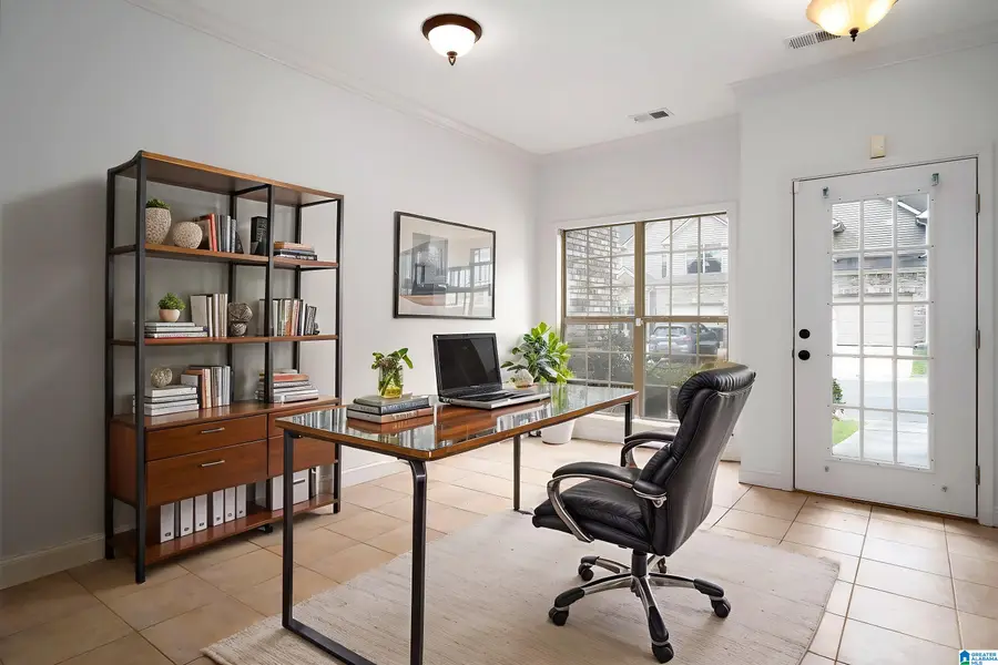 582 HACKBERRY RIDGE TRACE, Birmingham, AL 35226 - #3