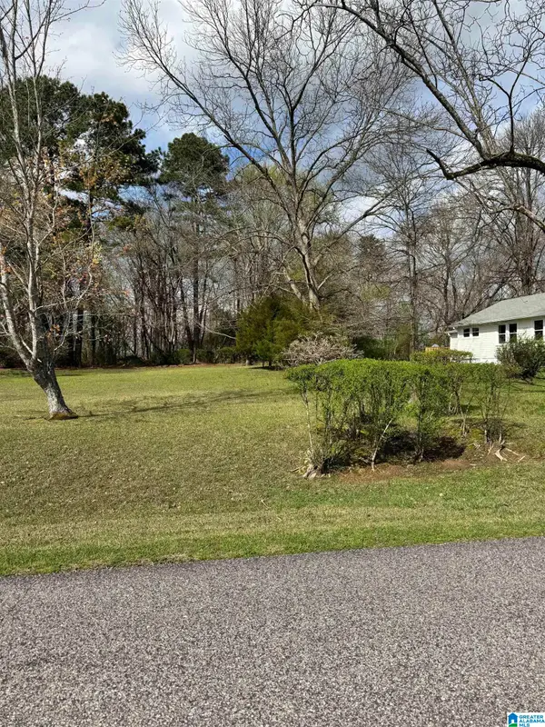 626 KENNEDY ROAD, Gardendale, AL 35071