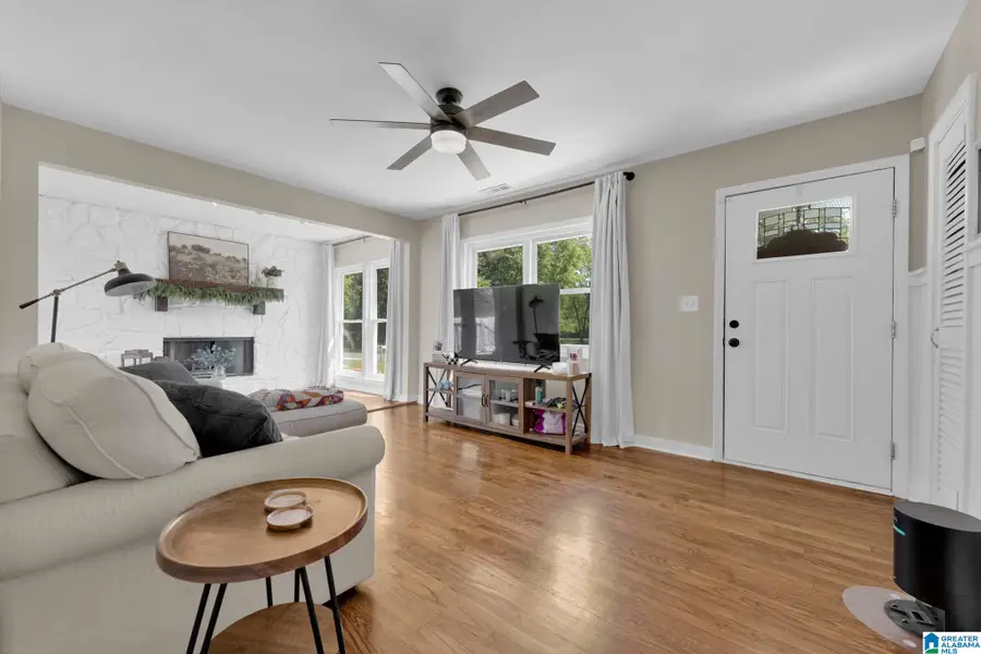 587 SPRINGDALE ROAD, Mount Olive, AL 35117 - #2