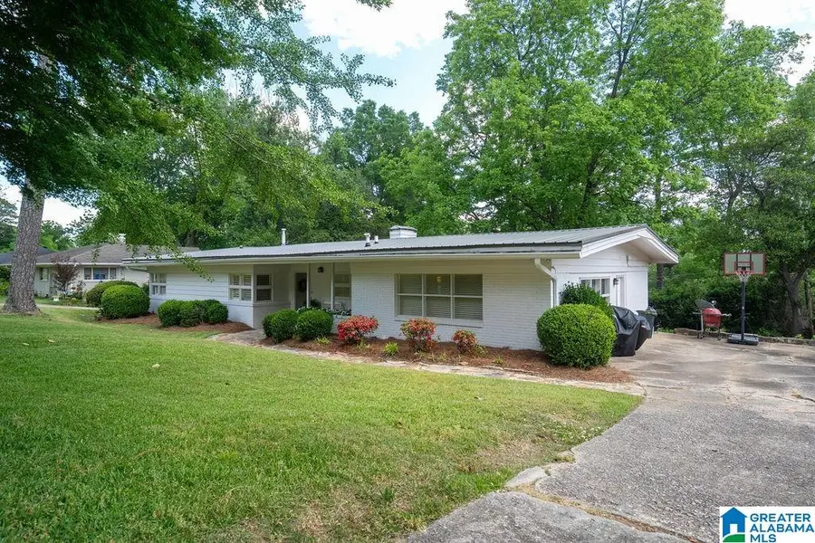 1841 SOUTHWOOD ROAD, Vestavia Hills, AL 35216 - #3