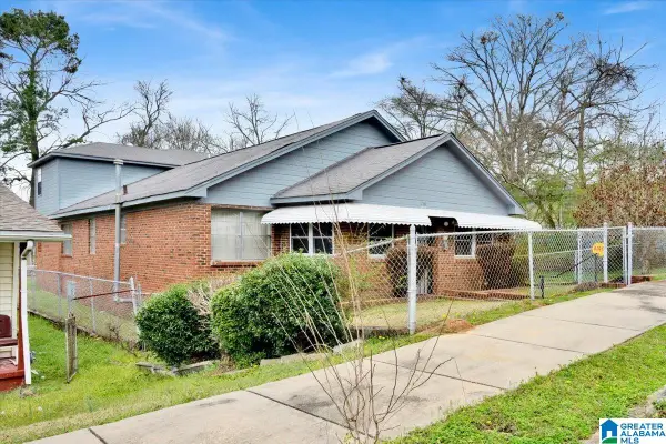 216 5TH PLACE, Birmingham, AL 35214